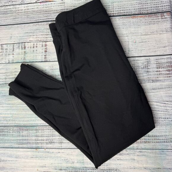 Chico's Women's Slip Skinny Leg Pull On Pants Black US 8 - Picture 1 of 3